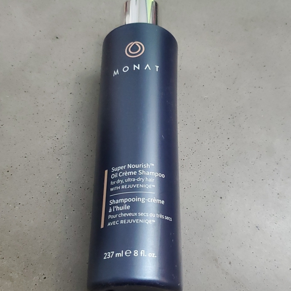 Monat Super Nourish Oil Creme Shampoo